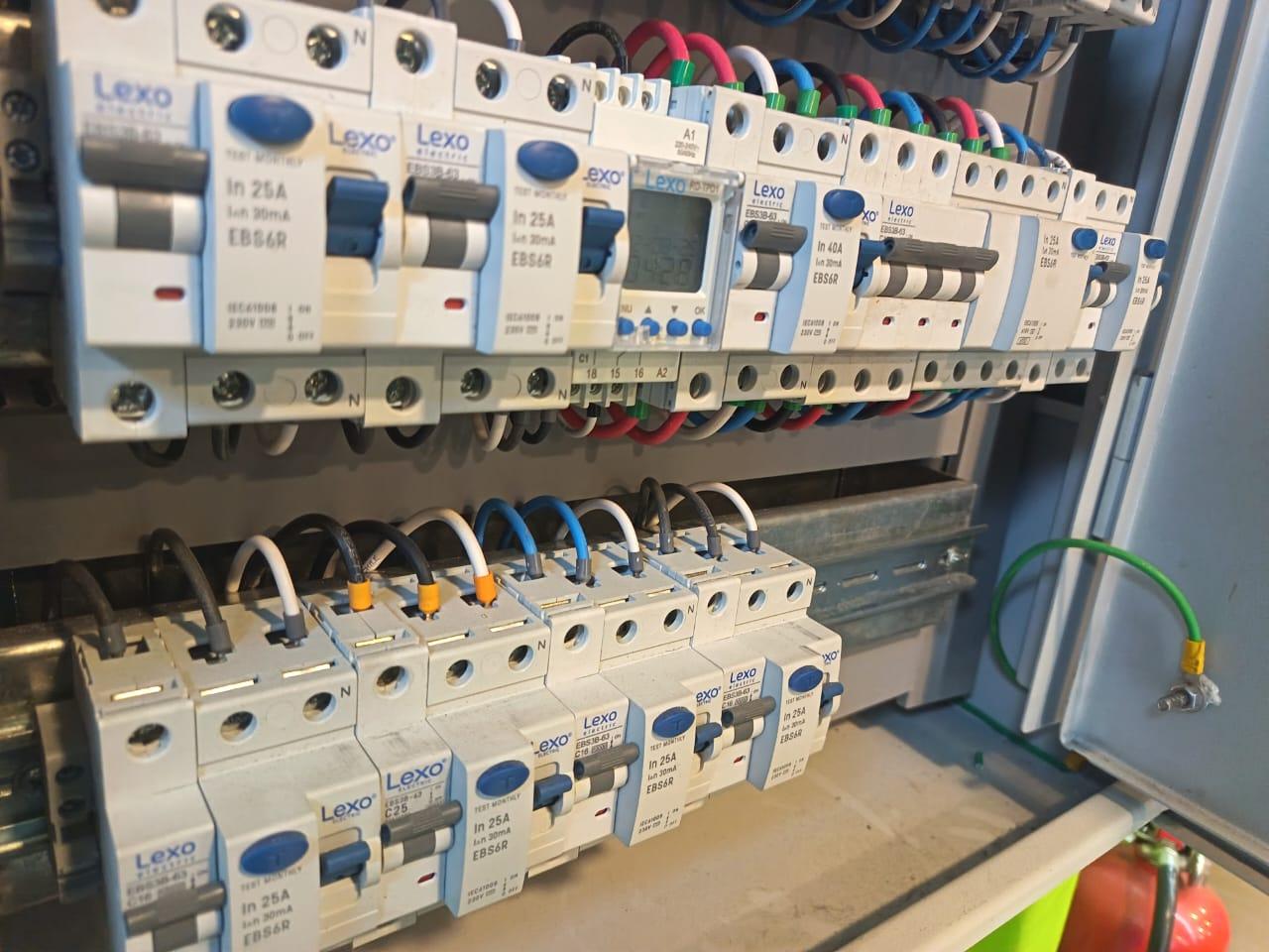 Mediciones y Varios Locales - Imagen 76