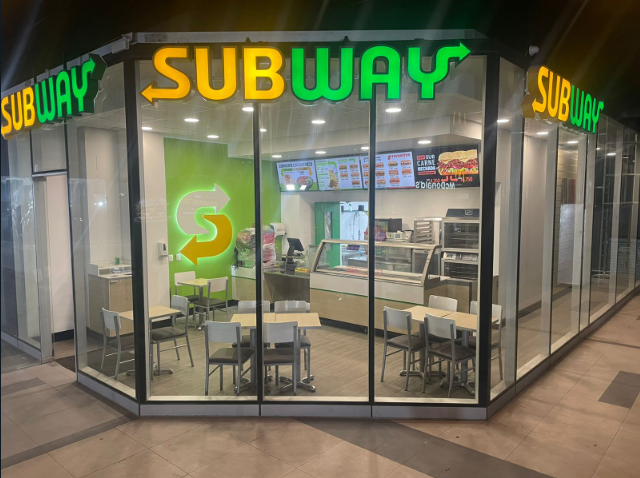 Subway La Montaña - Imagen 1