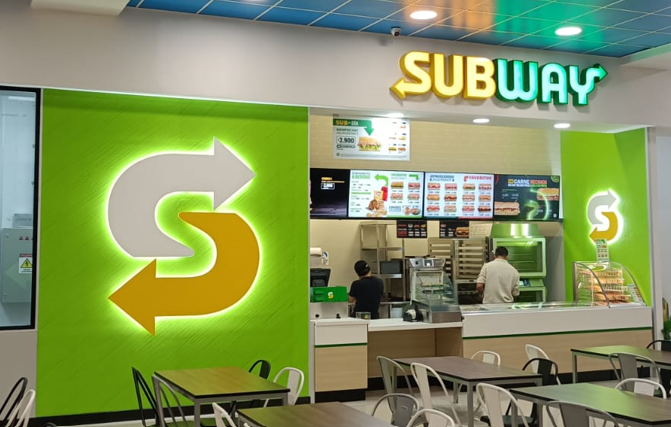 Subway mall dragon dorado - Imagen 1