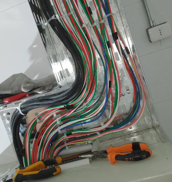 Subway mall dragon dorado - Imagen 17