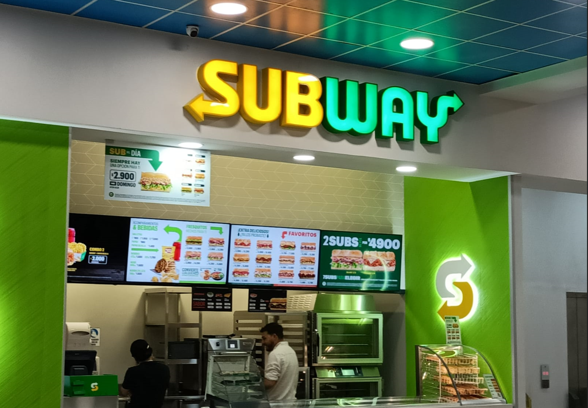 Subway mall dragon dorado - Imagen 23