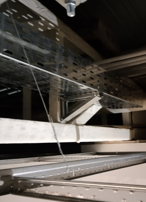 Subway mall dragon dorado - Imagen 3